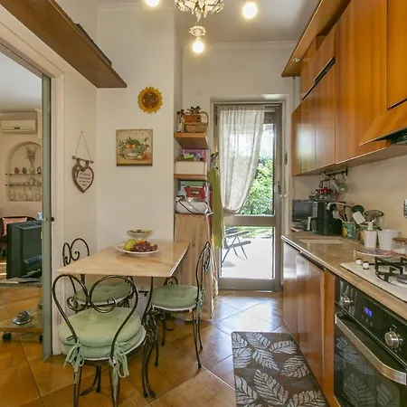 Apartment The Big Garden Metropolitana Cornelia *